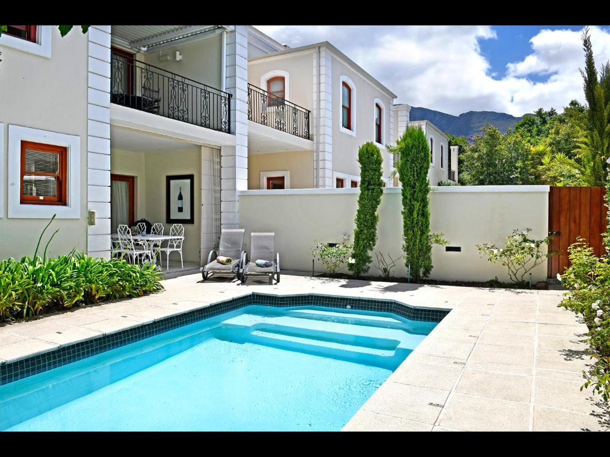 10 Villefranche Franschhoek Bagian luar foto